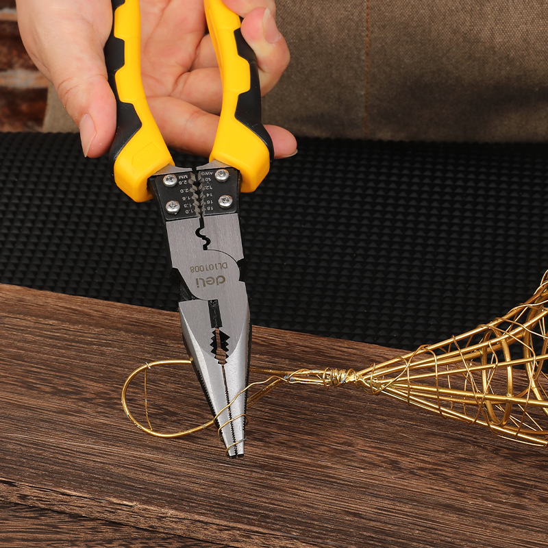 Երկարաշուրթ տափակաբերան աքցան  220մմ