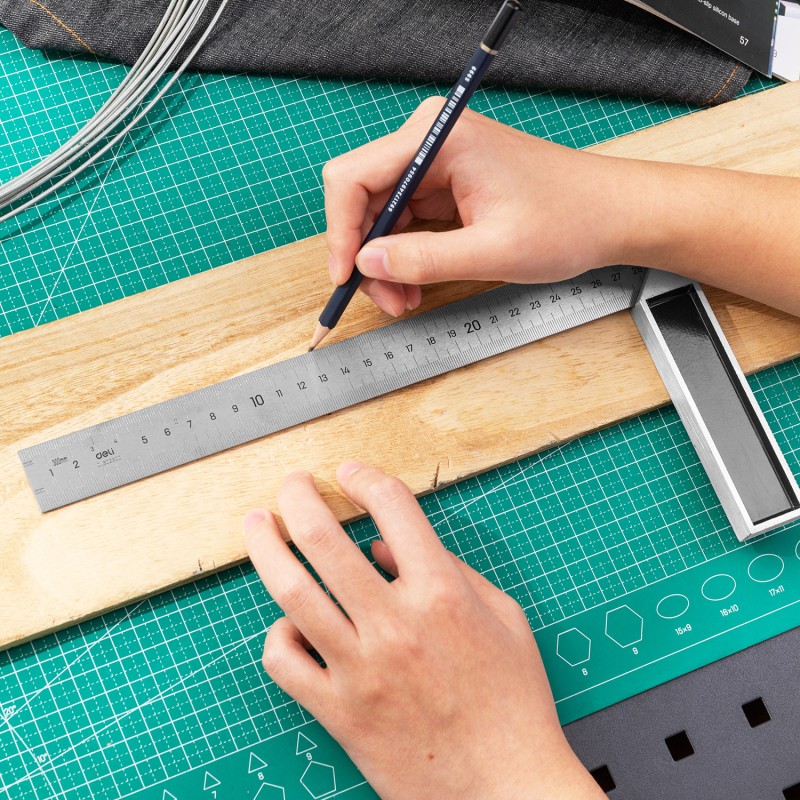 Անկյունաչափ քանոն 300 մմ